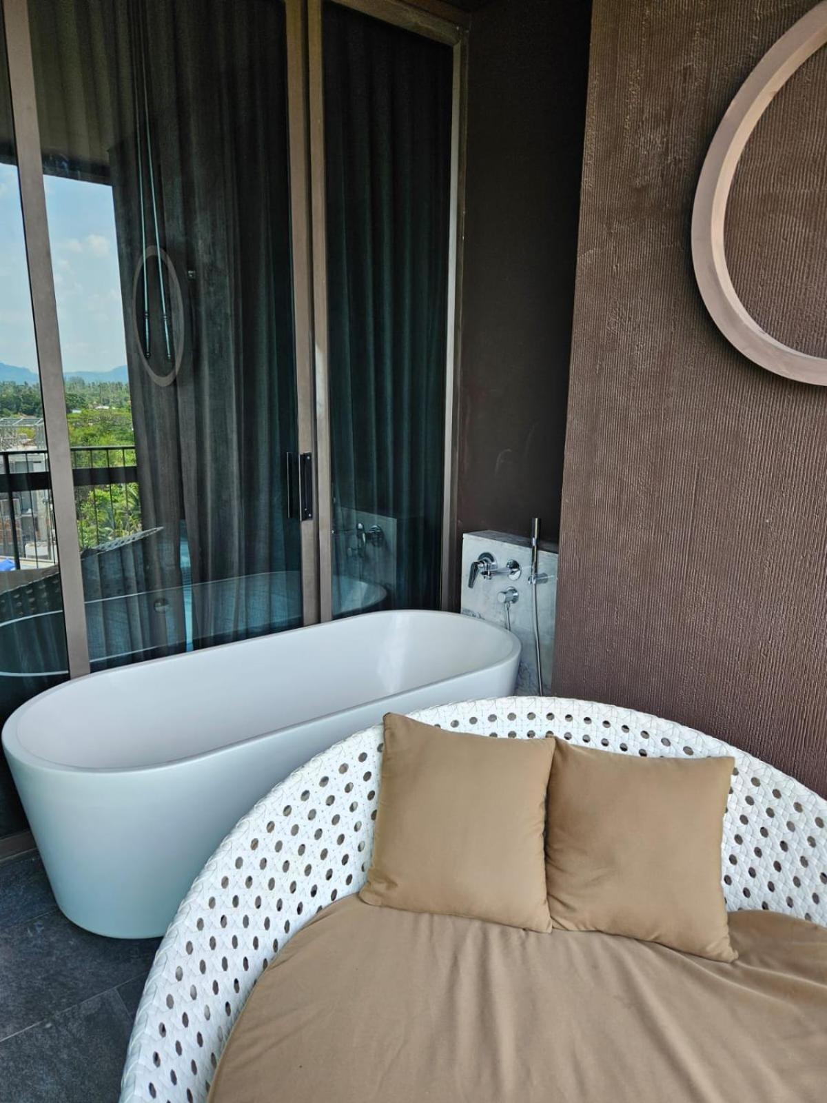 Lucky Holidays In Saturdays Appartement Rawai